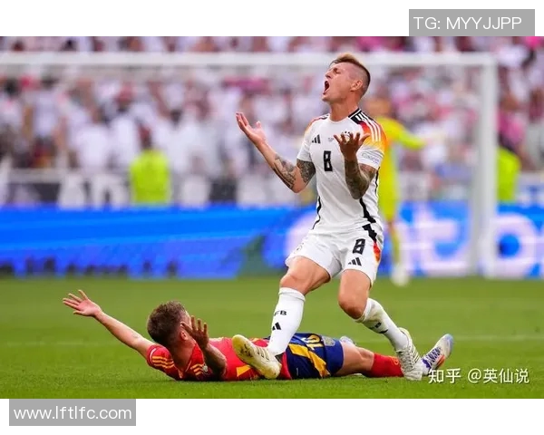 西班牙队备战欧洲杯预选赛,教练组调整战术